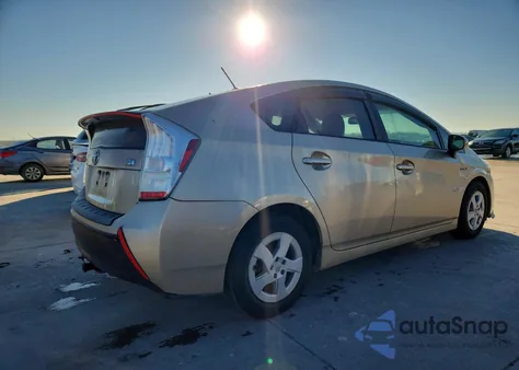 2010 Toyota Prius z USA, uszkodzony, nr VIN JTDKN3DU7A1010190